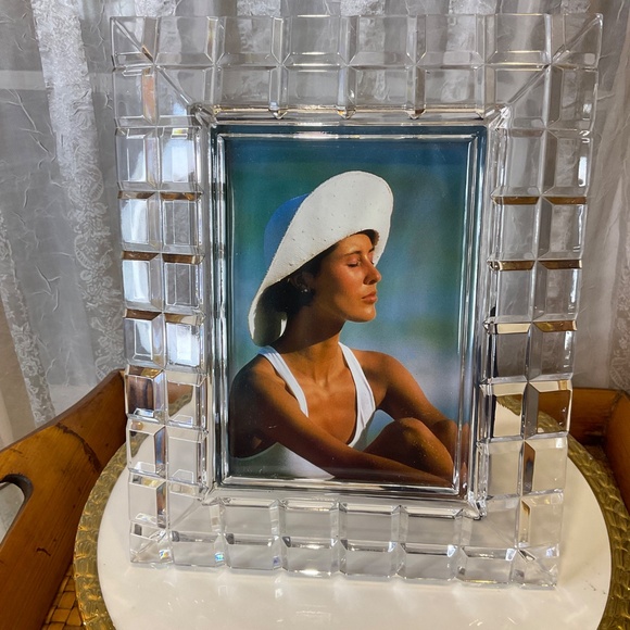 VTG Mikasa Cut Crystal Glass Picture Frame - Picture 6 of 7
